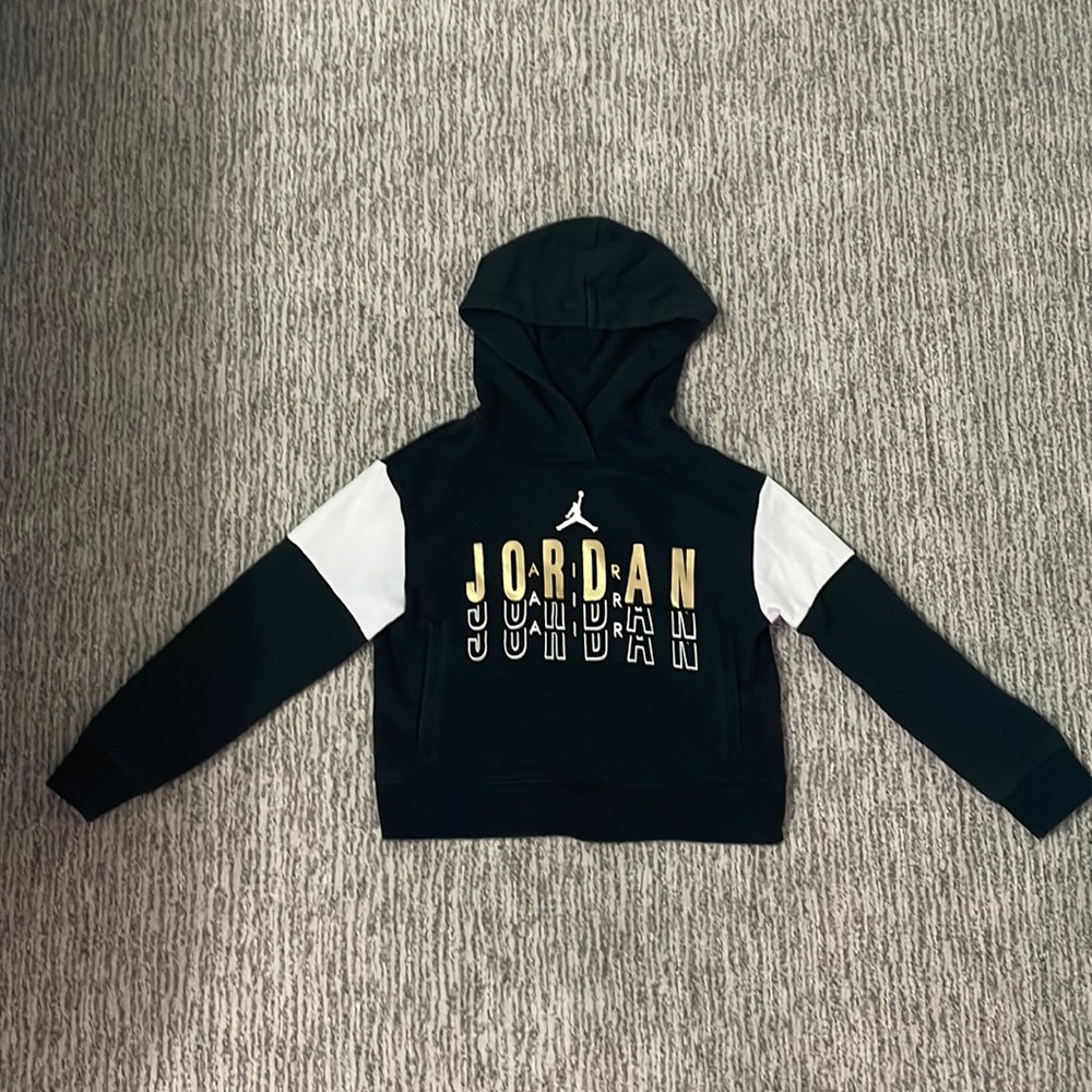 Jordan girls cropped hoodie size youth m